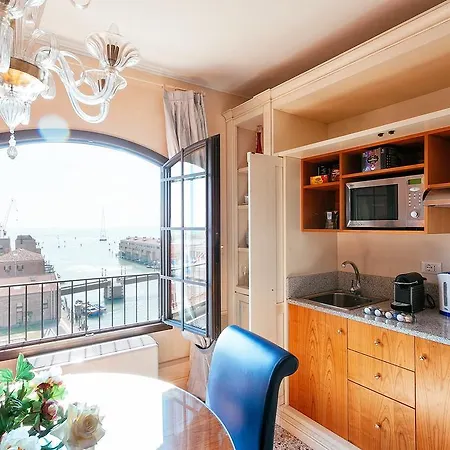 Deluxe Lagoon View Appartement *