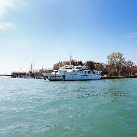 Deluxe Lagoon View Venecia