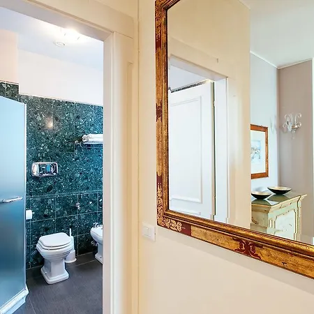 Deluxe Lagoon View Apartamento *